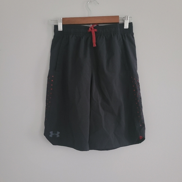 Under Amour Black Basketball Short Youth L - Picture 4 of 4